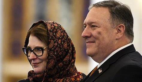 Pompeo Wife Hijab In Africa Visit Praises Angola's Moves Against