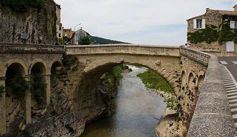 Pont Vaison La Romaine Inondation Catastrophe Pluies Extrêmes En