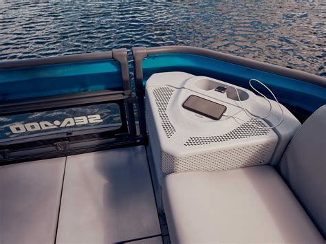 pontoon audio system