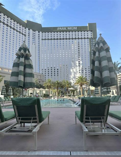 Pool Hours At Park Mgm