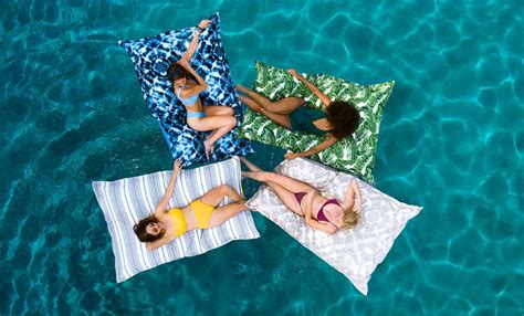 Pool Ledge Lounger Pillow