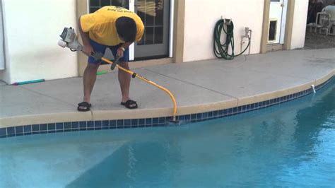 pool ring cleaning
