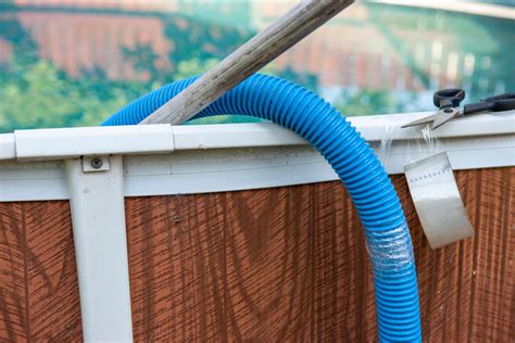 Pool rohre abdichten Schwimmbad und Saunen