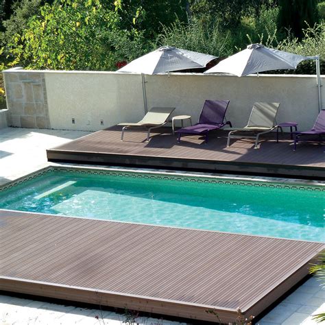 Pool With Sliding Deck