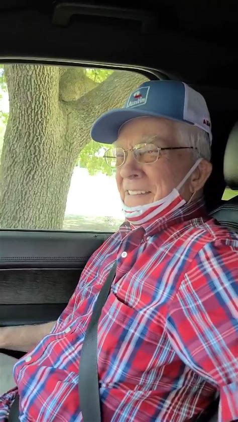 Pop Back And Forth Dad