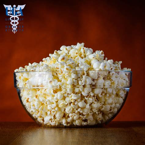 popcorn smelling urine