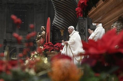 pope francis christmas homily 2021