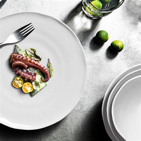 Porcelain Plates Flat