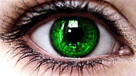 porn stars with green eyes