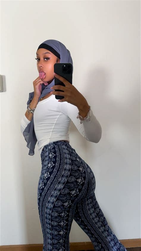 You Won’t Blink Once: Seka Black’s Wild Encounter That Shook Fans Worldwide!