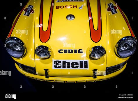 Gulf helmet on a Gulf Porsche 911 3.0 RS My website www.… Flickr