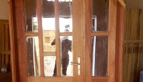 Vente de portes en bois rouge Annonces gratuites au Sénégal