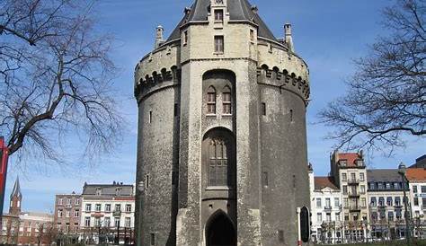 Porte De Hal Bruselas Bruxelles (Belgique), Construite En 1381