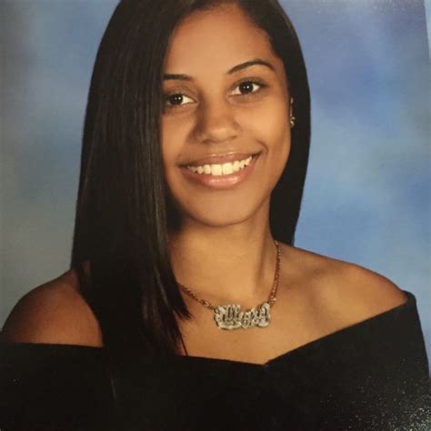 Portfolio Associate Yale