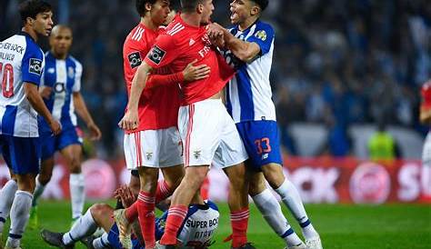 Futebol Lusitano: FC Porto x Benfica - duelo de gigantes
