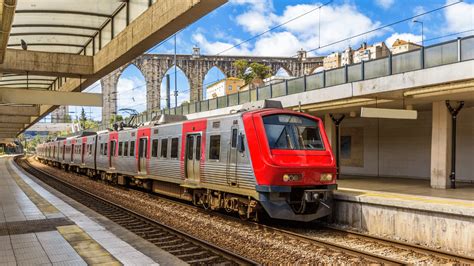 porto portugal to lisbon train cost