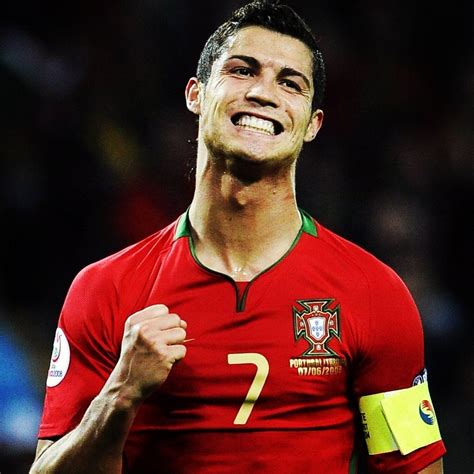 portugal soccer player ronaldo