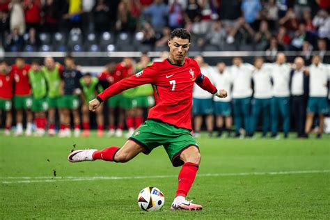portugal vs slovenia football