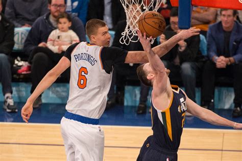 porzingis height in feet