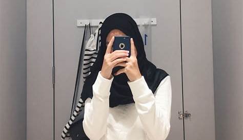 Pose Selfie Aesthetic Hijab 9 Paling Siap Upload Instagram!