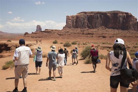 potential drawbacks walking tour