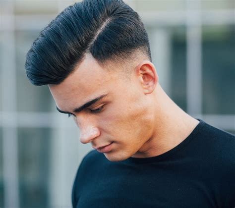 Gaya Rambut Side Part Pria: Panduan Lengkap untuk Penampilan Rapi dan Stylish