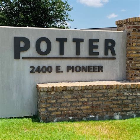 Potter Concrete db constructors, inc.