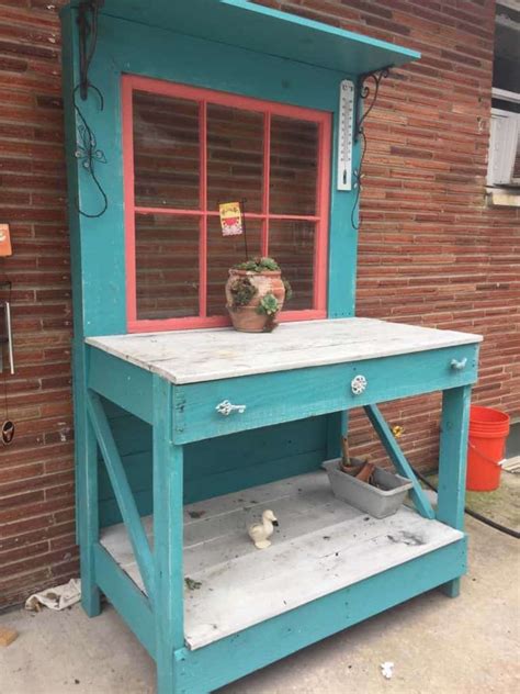 Potters Bench Made From Pallets