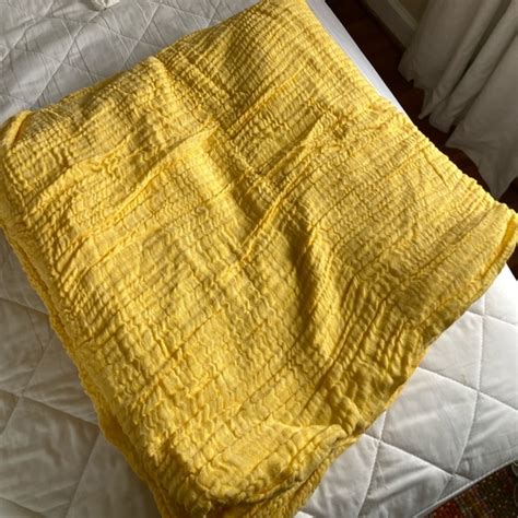 Pottery Barn Yellow Comforter