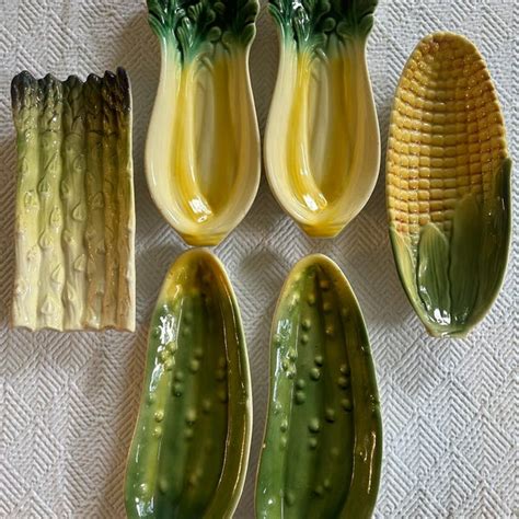 Pottery Vegetable Dishes
