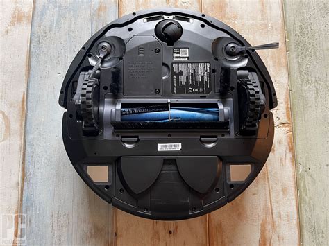 Power button on Shark AI Robot Vacuum