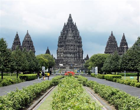 candi prambanan