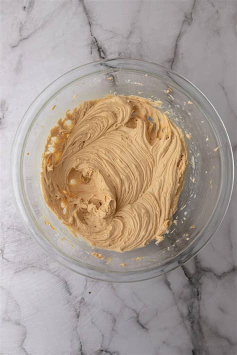 pranut butter frosting