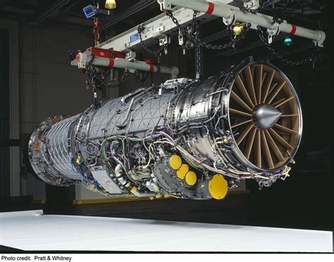 pratt and whitney f135 engine