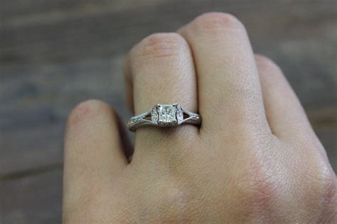pre owned vintage engagement rings