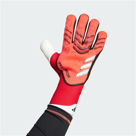 Predator Gloves Pro