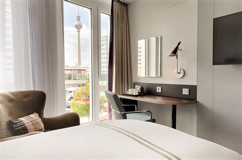 premier inn berlin alexanderplatz hotel