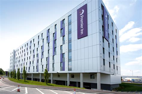 premier inn heathrow t4