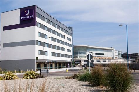 premier inn in southampton area