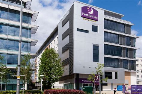 premier inn near central middlesex hospital