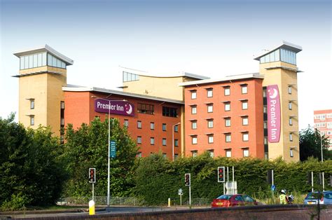 premier inn southampton map