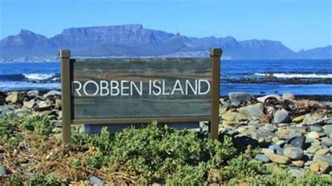 prepare Robben Island tour