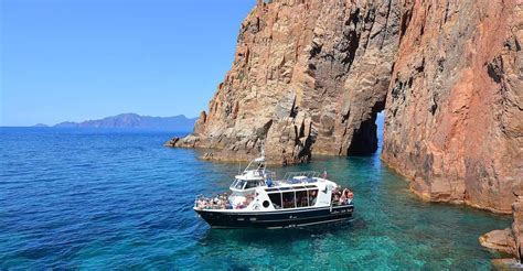 preparing for Scandola excursion