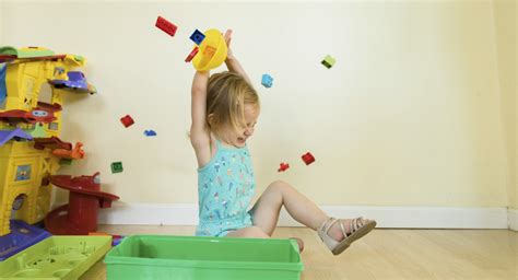 What to Do When Your Preschooler Throwing Up Suddenly