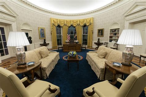 president in the oval office