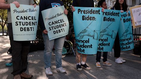 president joe biden and student loans