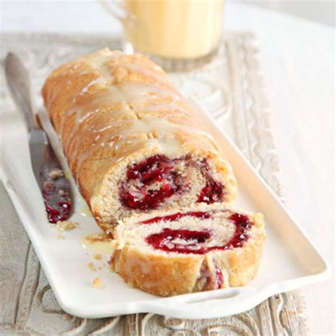 Pressure Cooker Jam Roly Poly