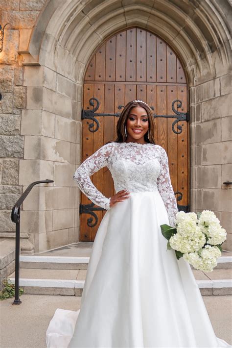 Pretty Modest Wedding Dresses