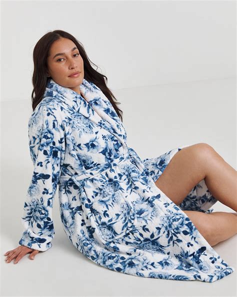 Pretty Secrets Dressing Gown