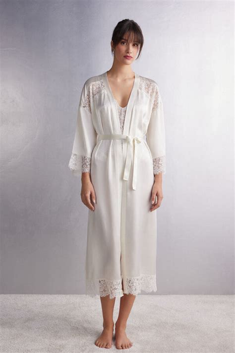 Pretty Silk Bathrobe